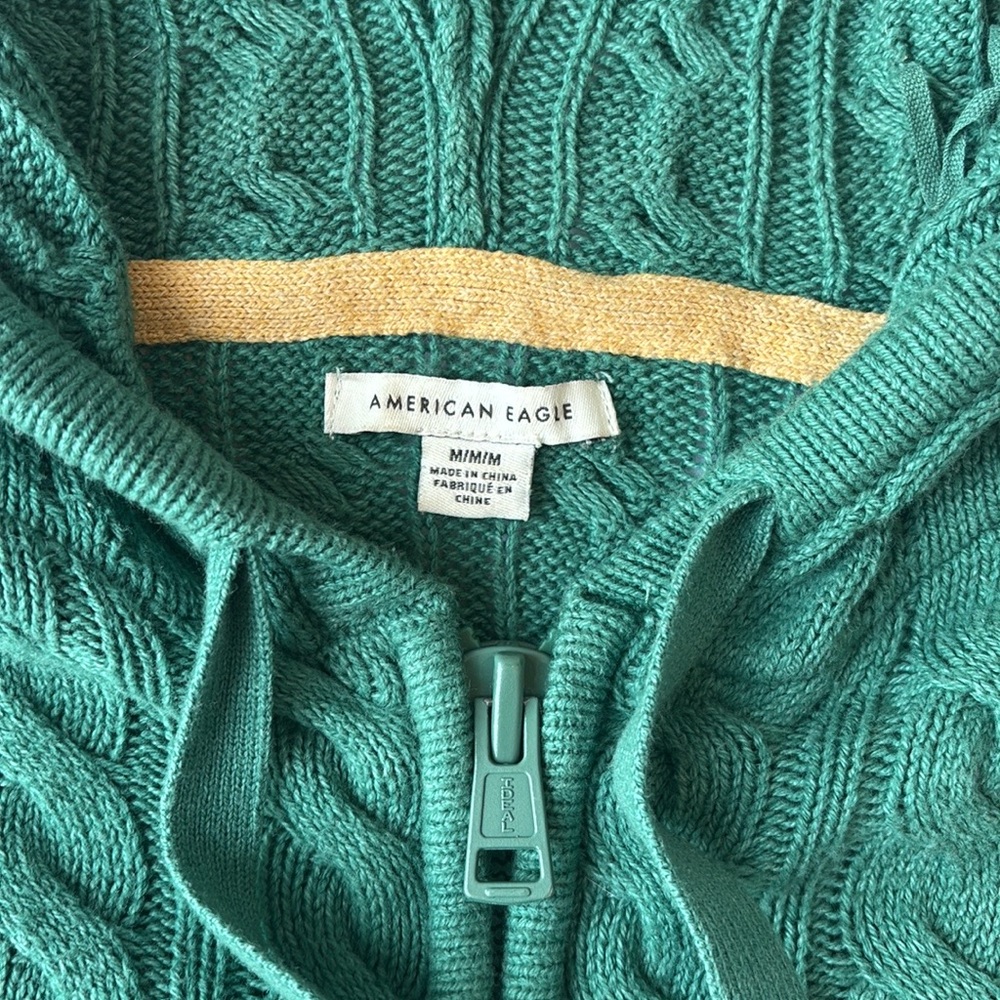 American Eagle Outfitters Green Hooded Sweater - Picture 2 of 4